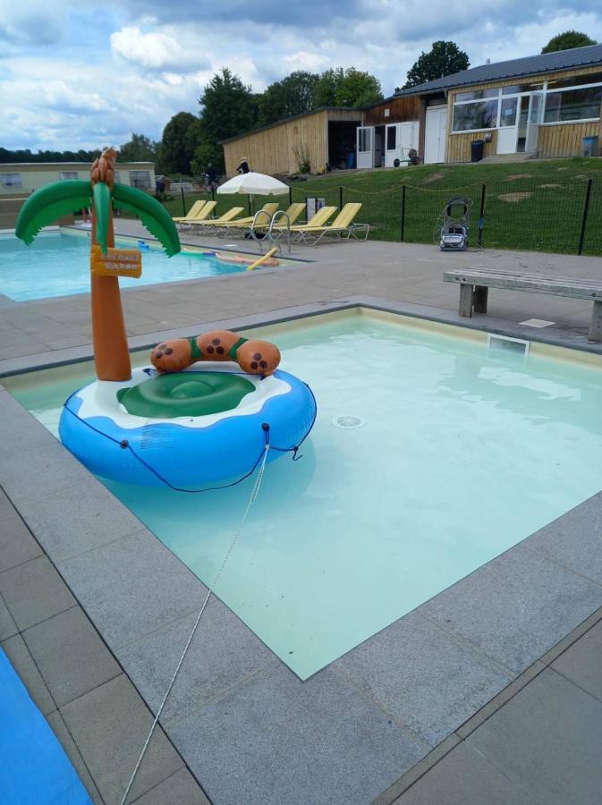 Camping Oos Heem Montenau Buitenkant foto